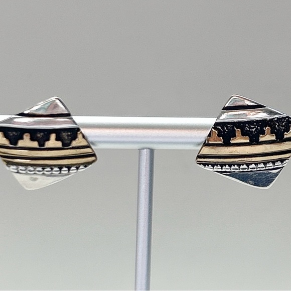 Vintage Tommy Charlie Navajo Sterling Silver Gold Sculptural Earrings - Picture 7 of 10